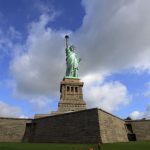 Estatua de la Libertad cuanto mide